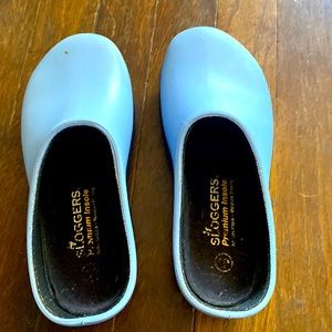 Sloggers size 6